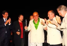 A TRIBUTE TO THE LEGENDARY AMERICAN MUSIC EXECUTIVE CLIVE DAVIS